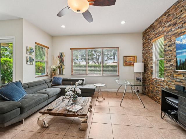 Home for sale at 553 Gazetta Way - photo 6616344