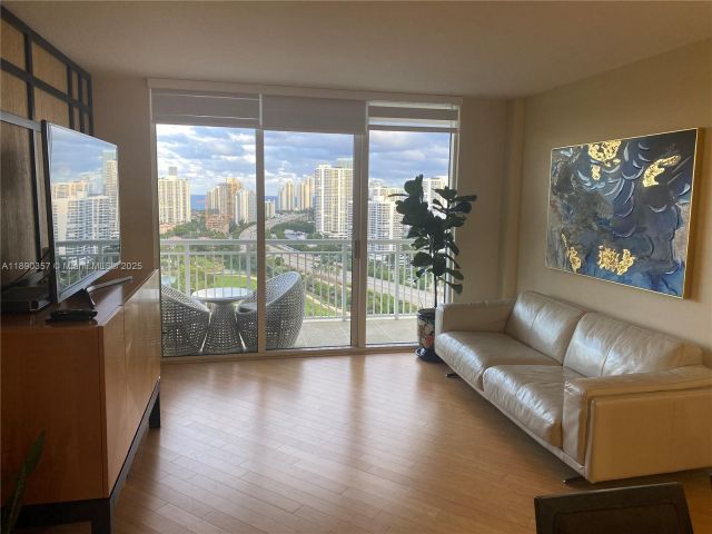 2-bedroom condo for rent in Aventura - 19501 W Country Club Dr 2515 - MondialRealty