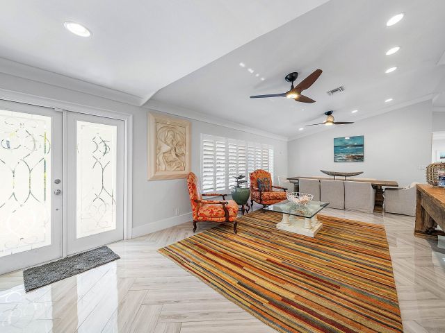 Home for sale at 7425 NE Bay Cove Court - photo 6622877