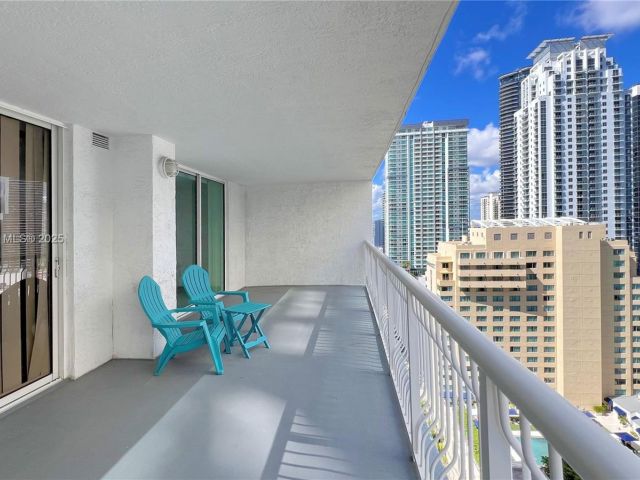 Apartment for sale  Unit #2814 - photo 6625344