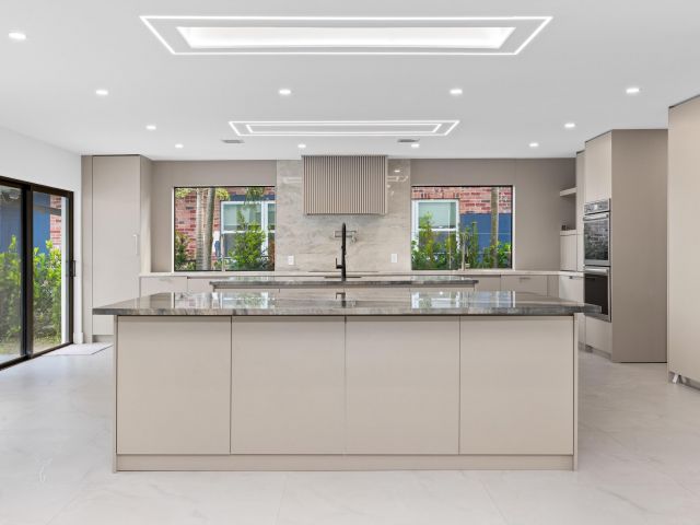 Home for sale at 18735 NE 18th Avenue - photo 6626675