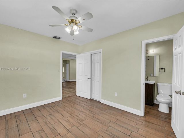 Home for sale at 17130 NE 7th Ave - photo 7439373