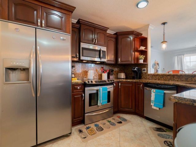 Home for sale at 951 Green Street - photo 6679138