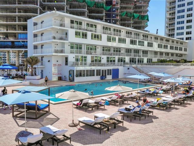 Apartment for sale  Unit #819 - photo 6619955