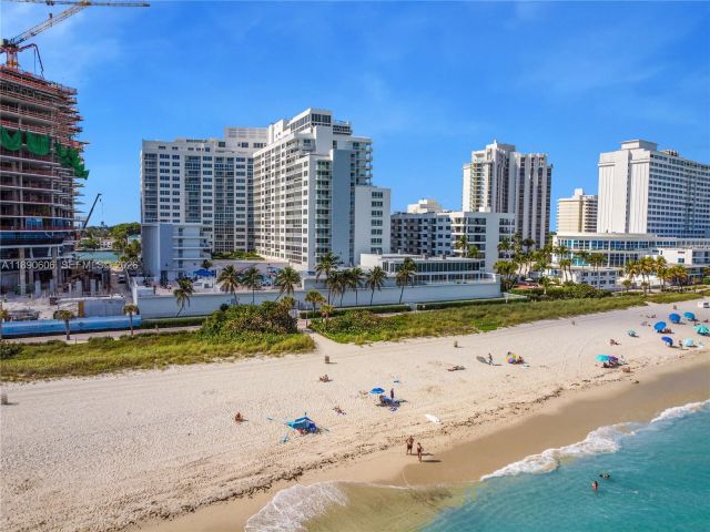 Apartment for sale  Unit #819 - photo 6619960