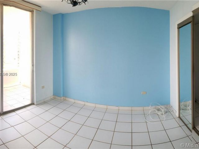 Apartment for rent  Unit #11U - photo 7438326