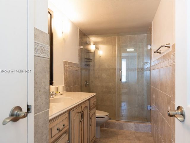 Apartment for rent  Unit #11U - photo 7438330