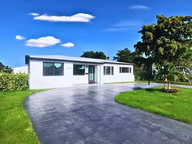 Home for rent at 1901 Northridge Road - photo 6628781