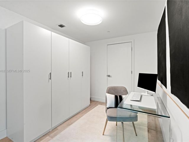 Apartment for sale  Unit #2606 - photo 6855882