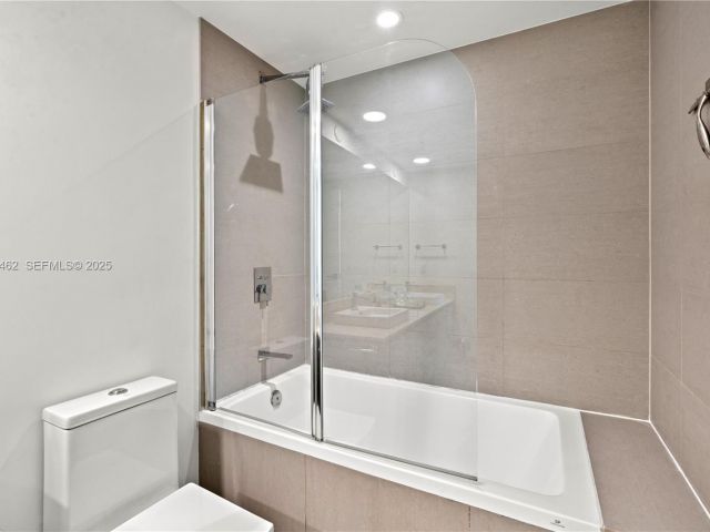 Apartment for sale  Unit #2606 - photo 6855883