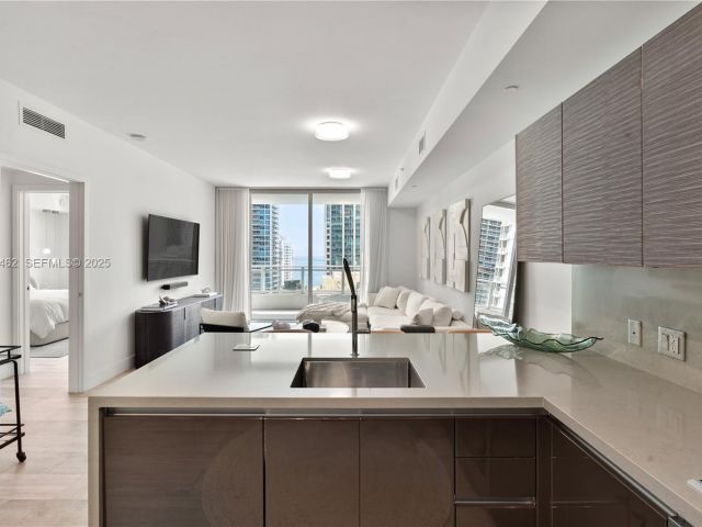 Apartment for sale  Unit #2606 - photo 6855892