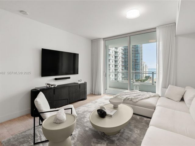 Apartment for sale  Unit #2606 - photo 6855897