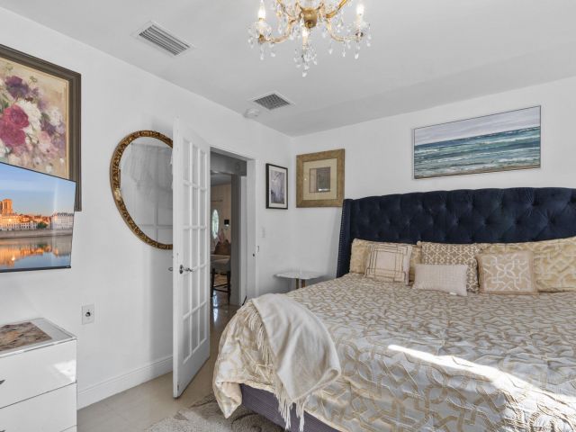 Home for sale at 601 SW 5th Court - photo 6626546