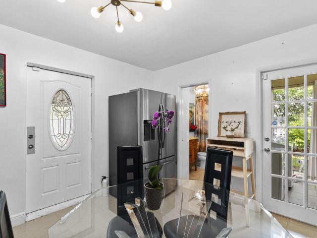 Home for sale at 601 SW 5th Court - photo 6626549