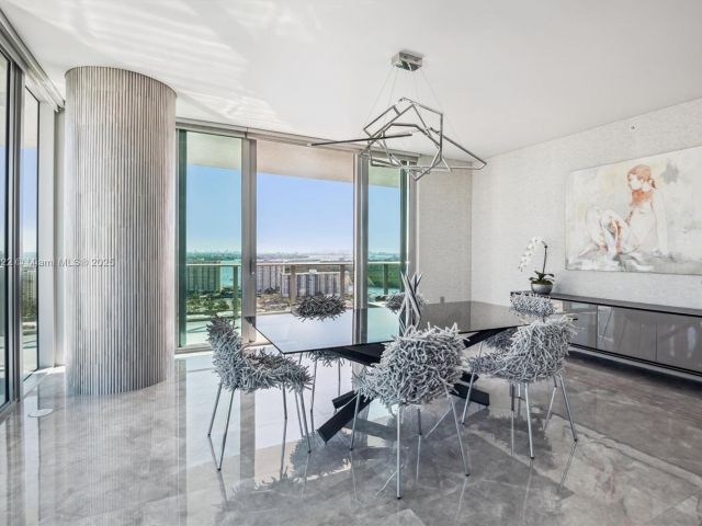 Apartment for rent  Unit #5-UPH04 - photo 6623826