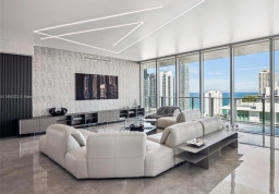 Apartment #5-UPH04 at Parque Towers