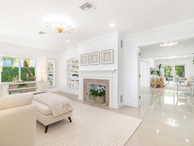 Home for sale at 6911 S Flagler Drive - photo 6626860