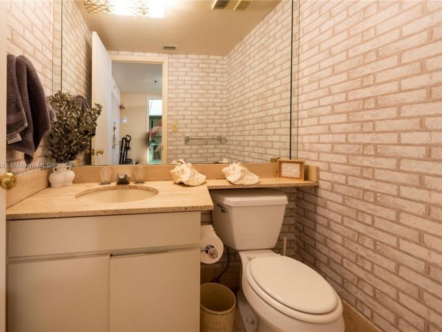 Apartment for sale  Unit # - photo 6620940