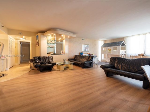 Apartment for sale  Unit # - photo 6620951