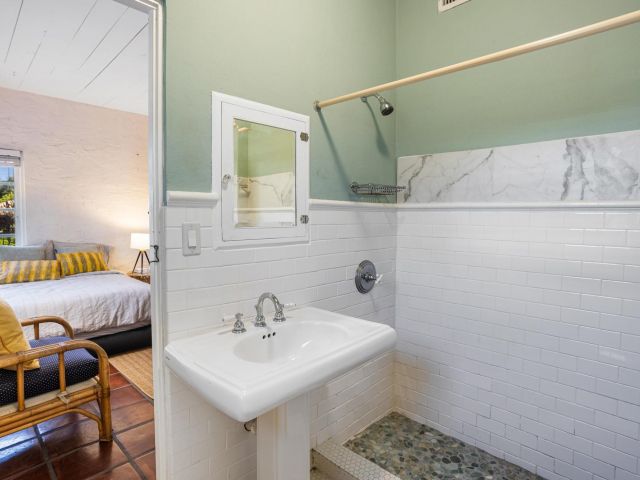 Home for rent at 333 Murray Road - photo 6629313