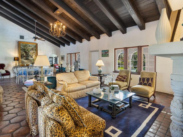 Home for rent at 333 Murray Road - photo 6629327