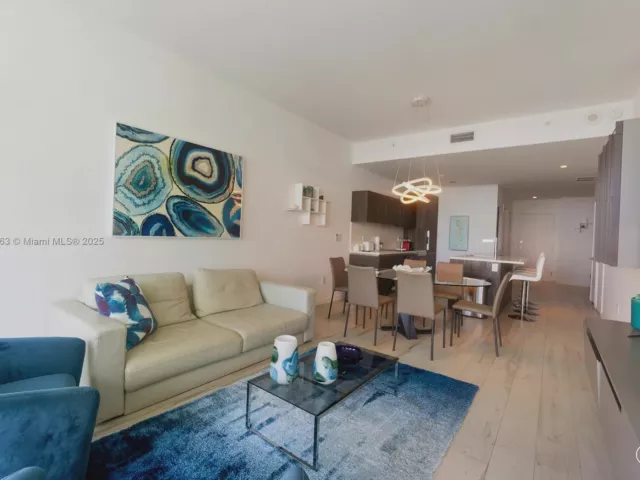 2-bedroom condo for sale in Miami - 480 NE 31st St 4206 - MondialRealty