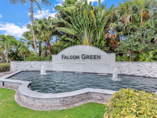Home for rent at 8671 Falcon Green Drive - photo 6628415