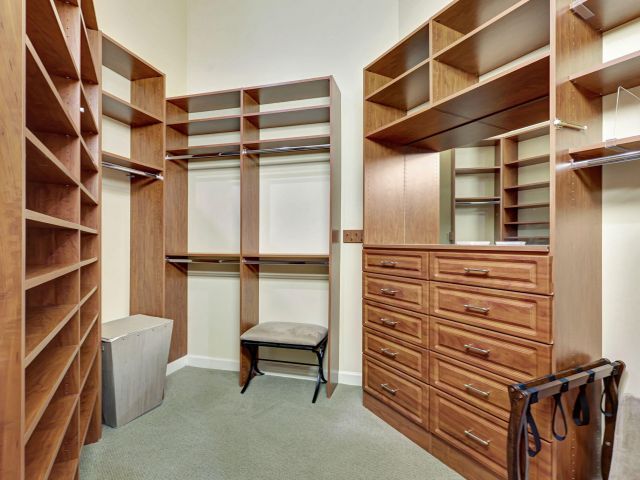 Home for rent at 8671 Falcon Green Drive - photo 6628421