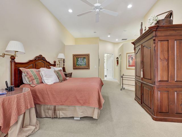 Home for rent at 8671 Falcon Green Drive - photo 6628424