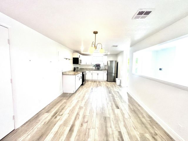 Home for sale at 917 Market Street - photo 6626445