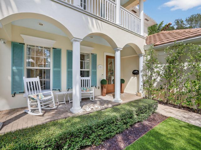 Home for rent at 1115 SE 5th Court - photo 6642799