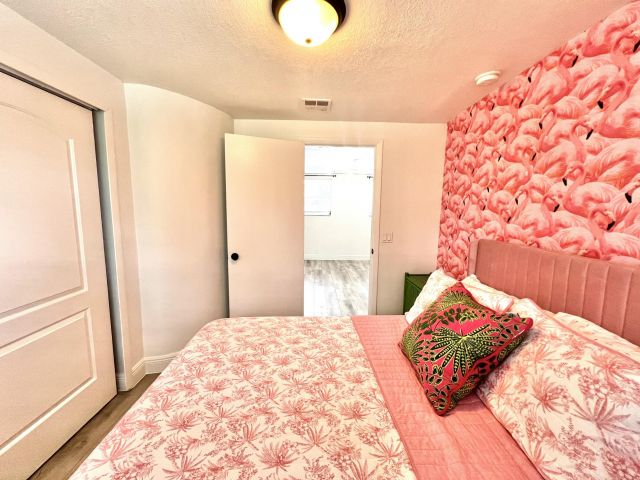 Home for rent at 917 Market Street - photo 6628517