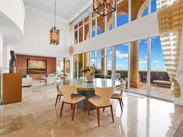 Apartment for sale  Unit #PH7 - photo 6629958