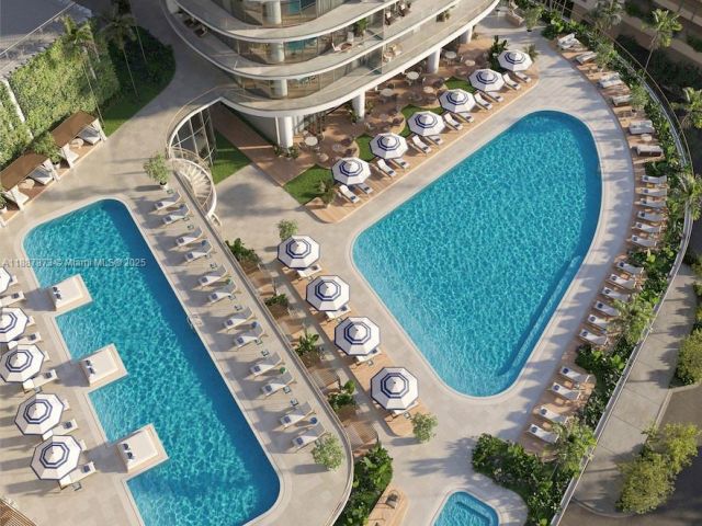 Apartment for sale  Unit #7204 - photo 6625437