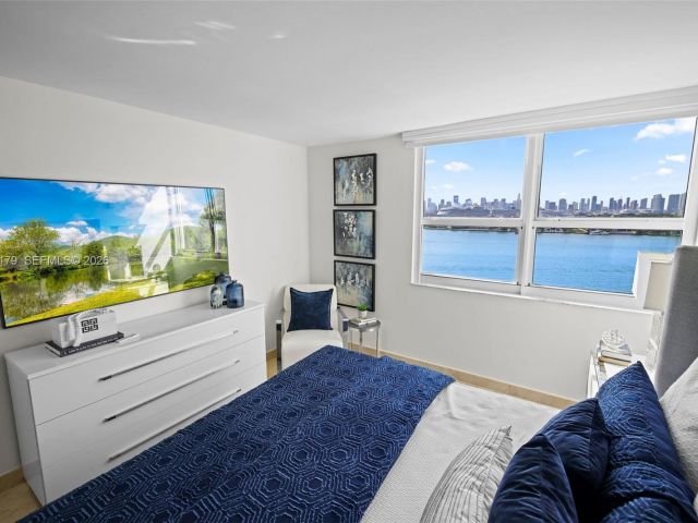 Apartment for rent  Unit #1407 - photo 6646066