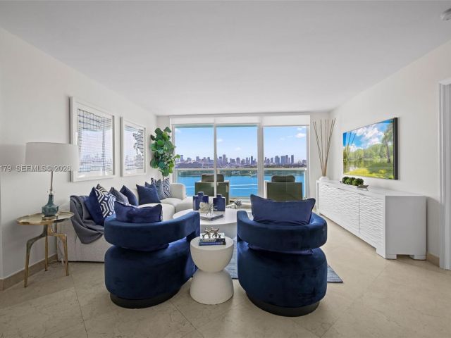 Apartment for rent  Unit #1407 - photo 6646077