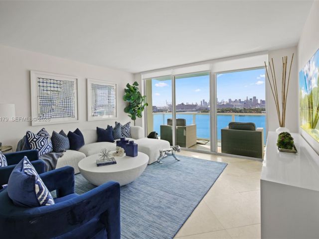 Apartment for rent  Unit #1407 - photo 6646078