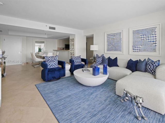 Apartment for rent  Unit #1407 - photo 6646080