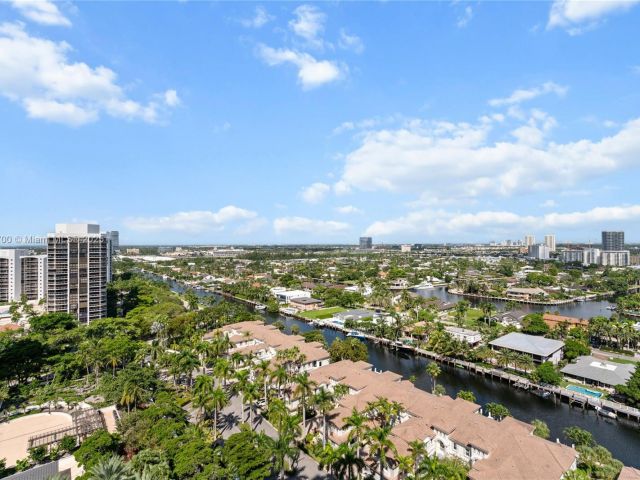 Apartment for sale  Unit #1804 - photo 6624842