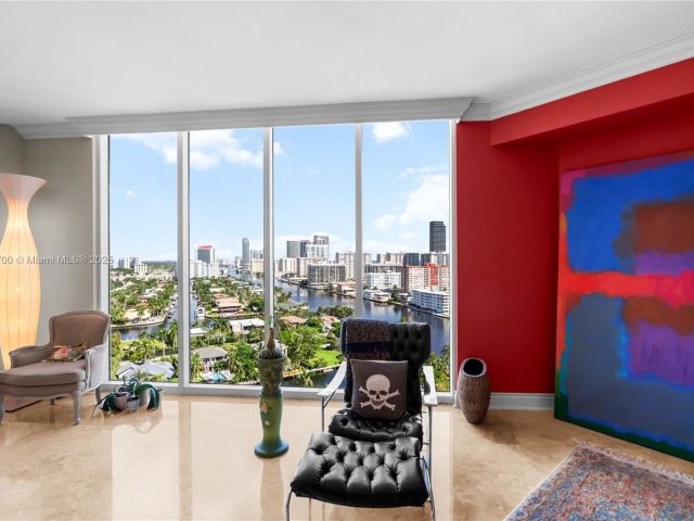 Apartment for sale  Unit #1804 - photo 6624847