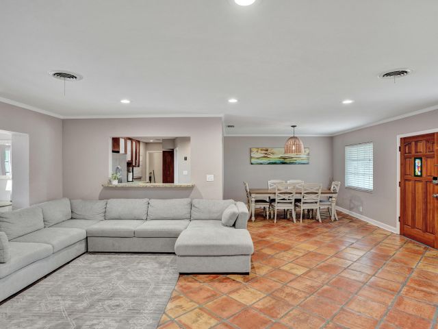 Home for sale at 1440 SE 4th Court - photo 6625609