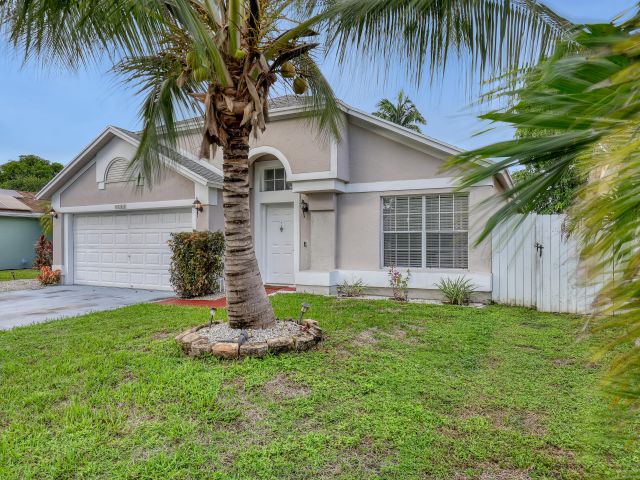 Home for sale at 5135 Foxhall Place - photo 6626477