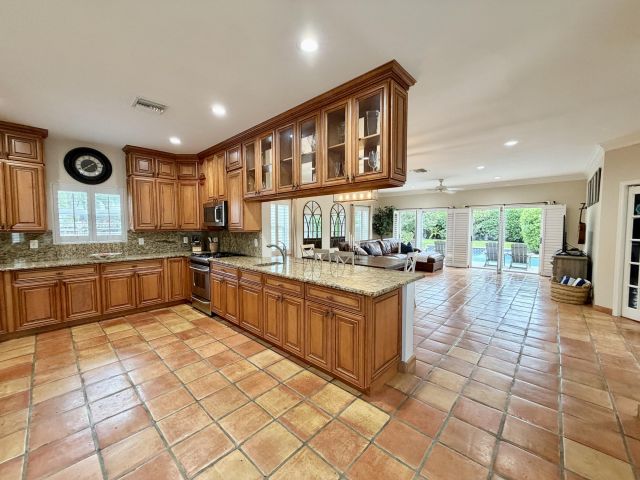 Home for rent at 6401 Travis Road - photo 6634501