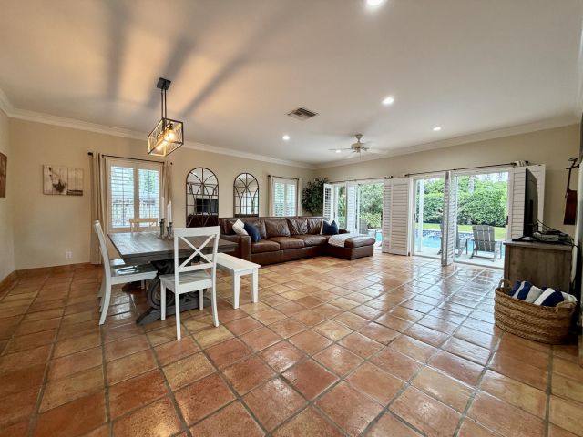 Home for rent at 6401 Travis Road - photo 6634513