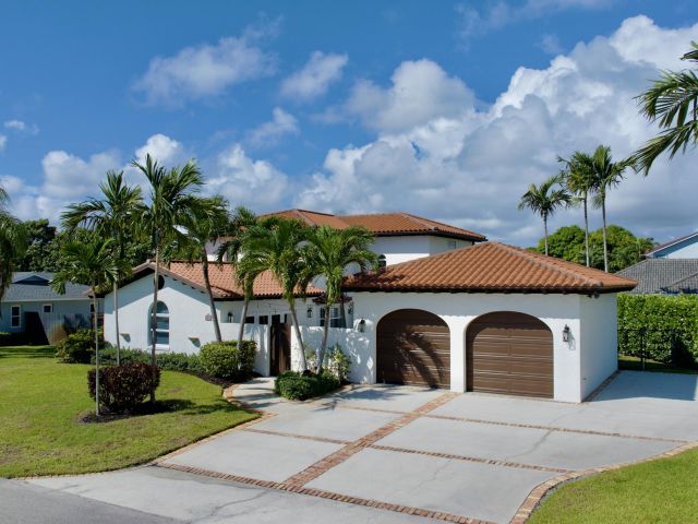 Home for rent at 6401 Travis Road - photo 6634519