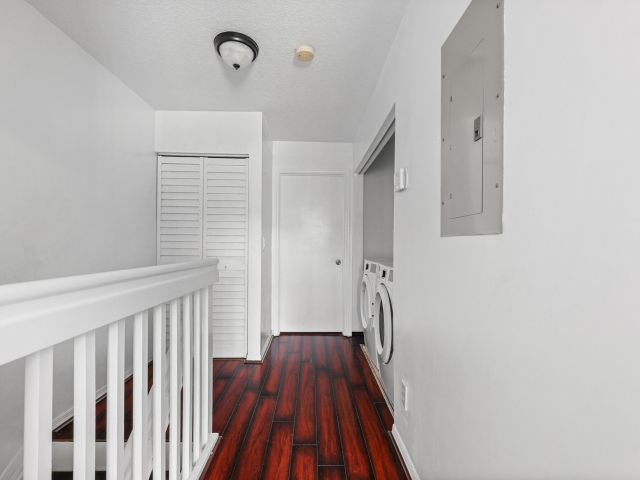 Home for rent at 380 SW 122nd Avenue - photo 6645487