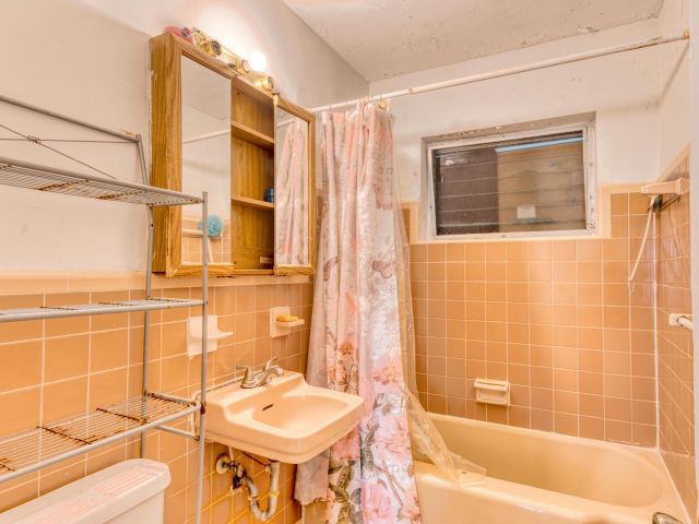 Home for sale at 3851 SW 10th Court - photo 6642858