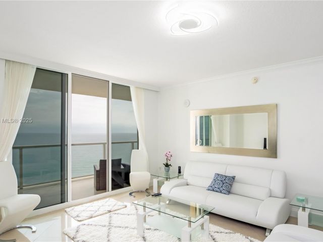 Apartment for sale  Unit #2602 - photo 6635403