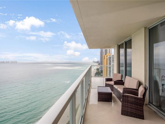 Apartment for sale  Unit #2602 - photo 6635405