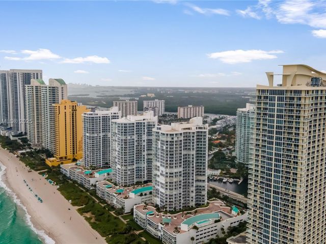 Apartment for sale  Unit #2602 - photo 6635411